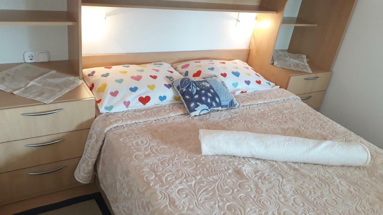 Apartments Puky Dreams Novalja Extérieur photo